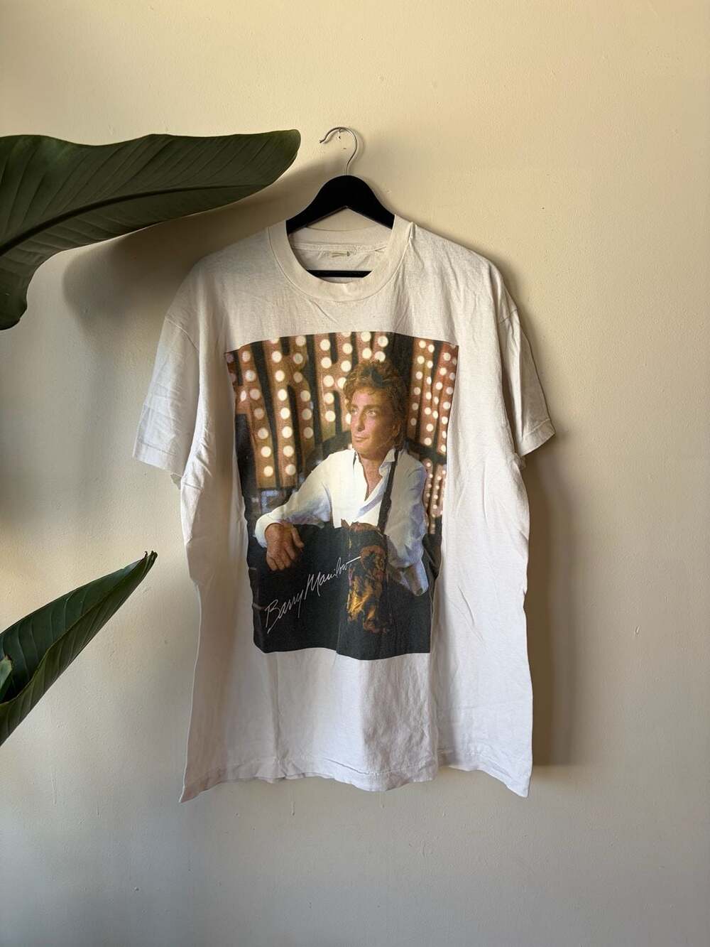 Screen Stars Barry Manilow Showstoppers T-Shirt XXL White